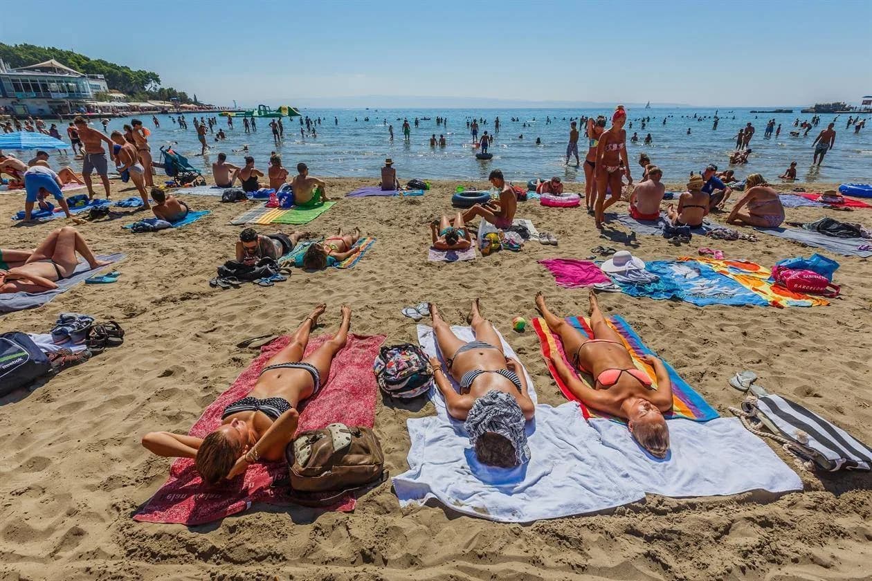 Gyerekbarát strandok Közép-Dalmáciában